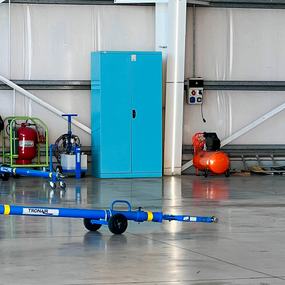 Heavy-Duty Metal Storage Cabinet with Adjustable Shelves, High-Power Magnetic Doors, and 3-Point Lock - FAA140008EF