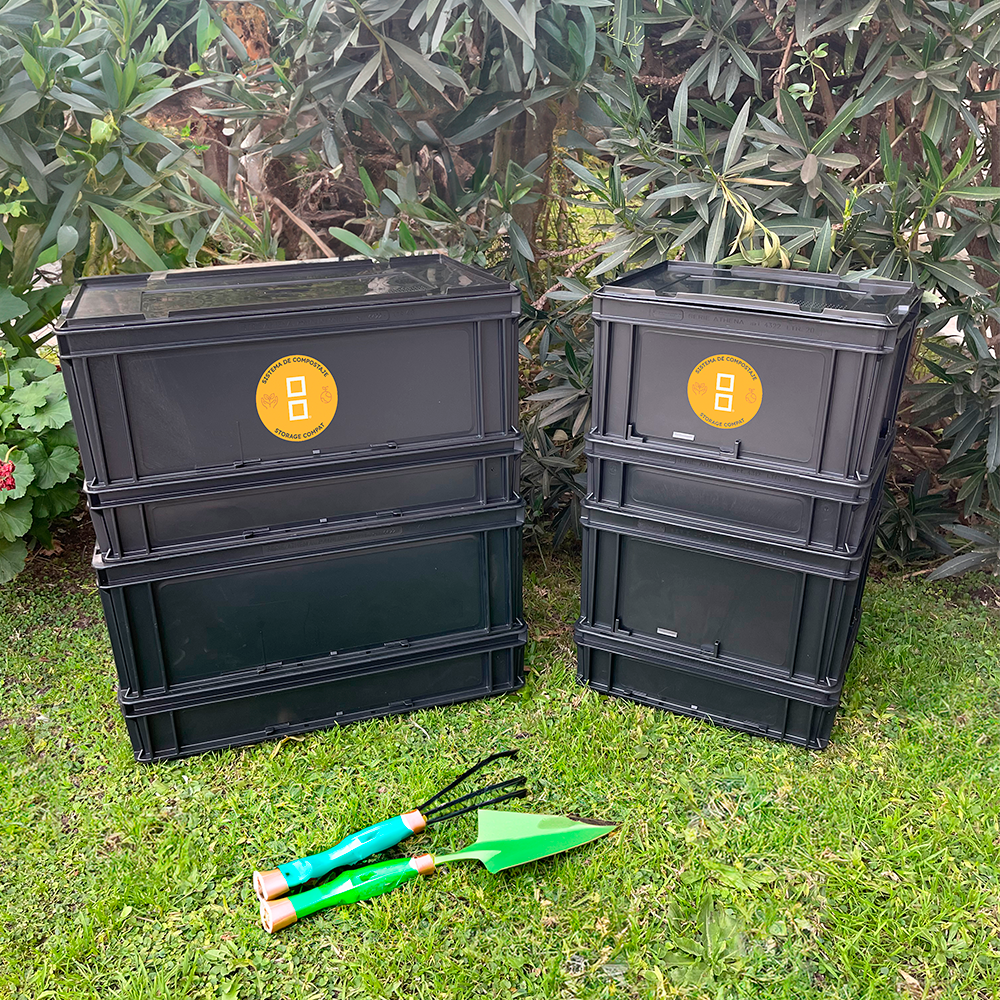 10 Gallon Compost Bin Cup Kit - Odorless Recycled Plastic | Compact Design for Indoors and Outdoors | Easy Assembly | 15.3x11.8x17.3